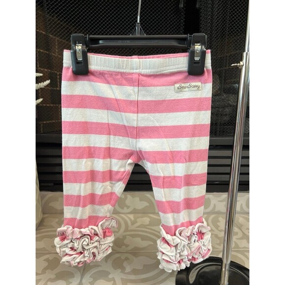 Sew Sassy Capri Ruffle Leggings - Picture 1 of 5